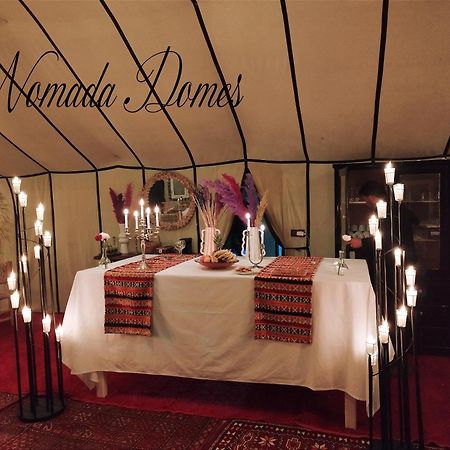 Nomada Domes Camp With Airco Hotel เมอร์ซูกา ภายนอก รูปภาพ