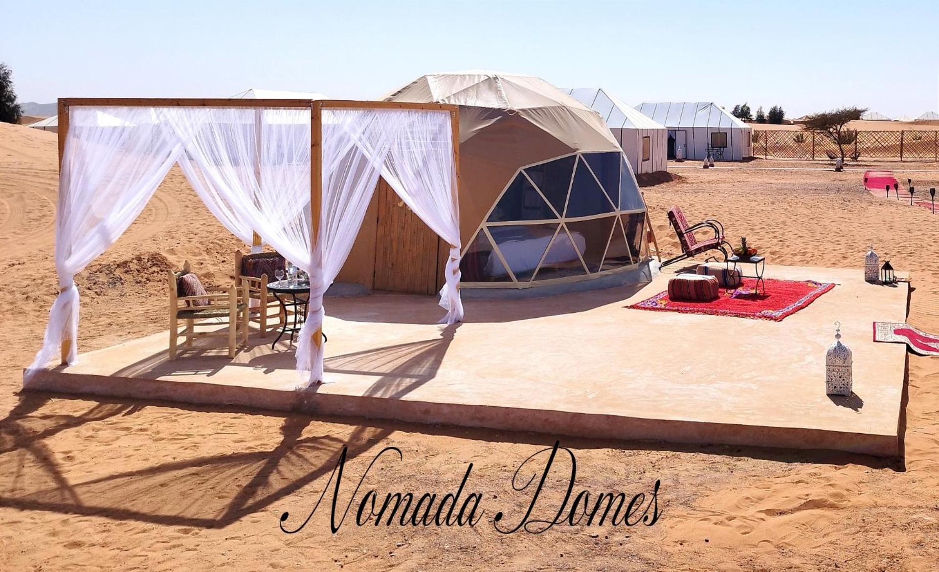 Nomada Domes Camp With Airco Hotel เมอร์ซูกา ภายนอก รูปภาพ