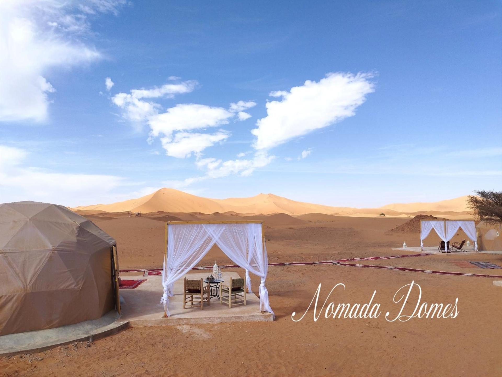 Nomada Domes Camp With Airco Hotel เมอร์ซูกา ภายนอก รูปภาพ
