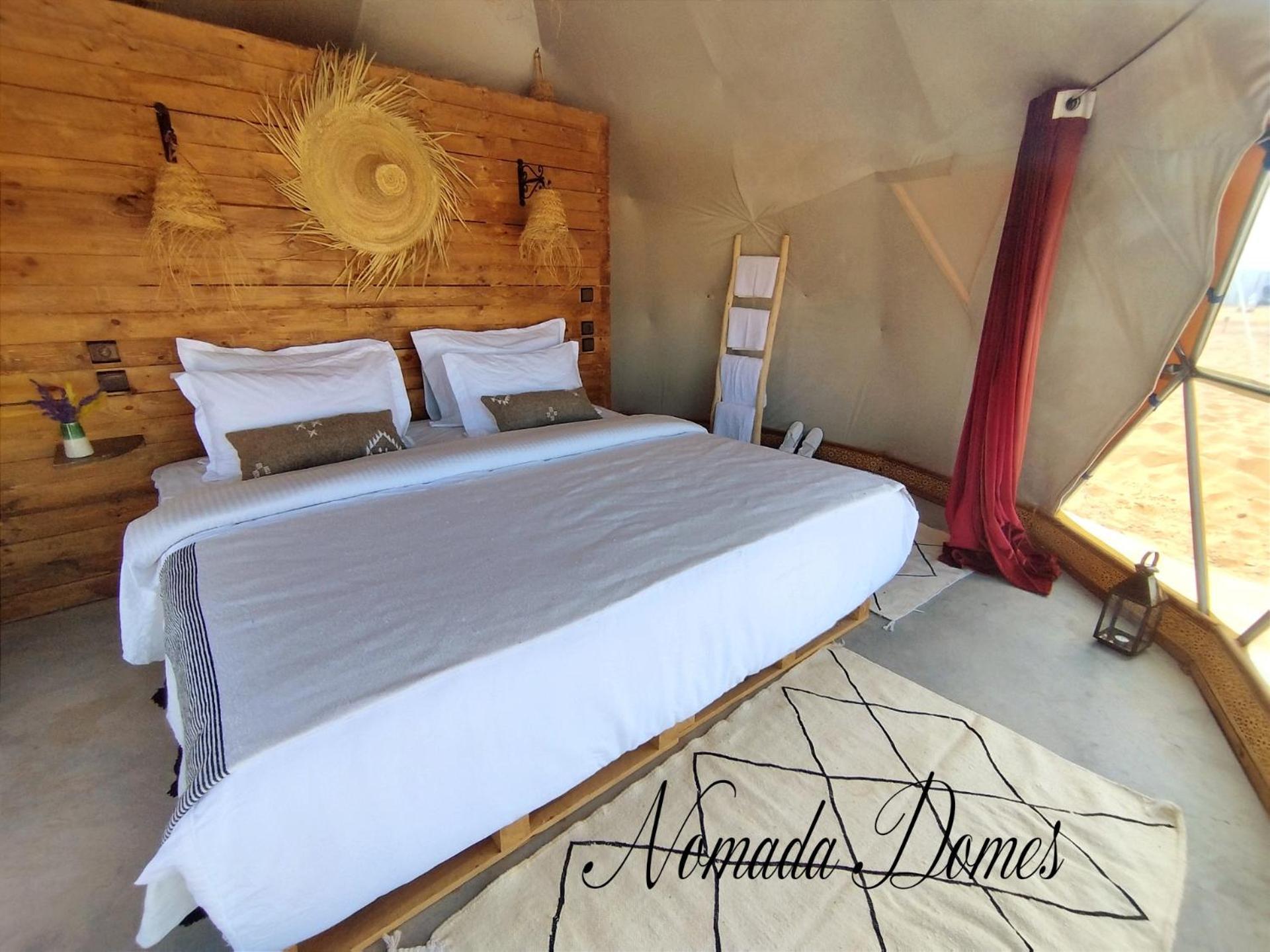 Nomada Domes Camp With Airco Hotel เมอร์ซูกา ภายนอก รูปภาพ