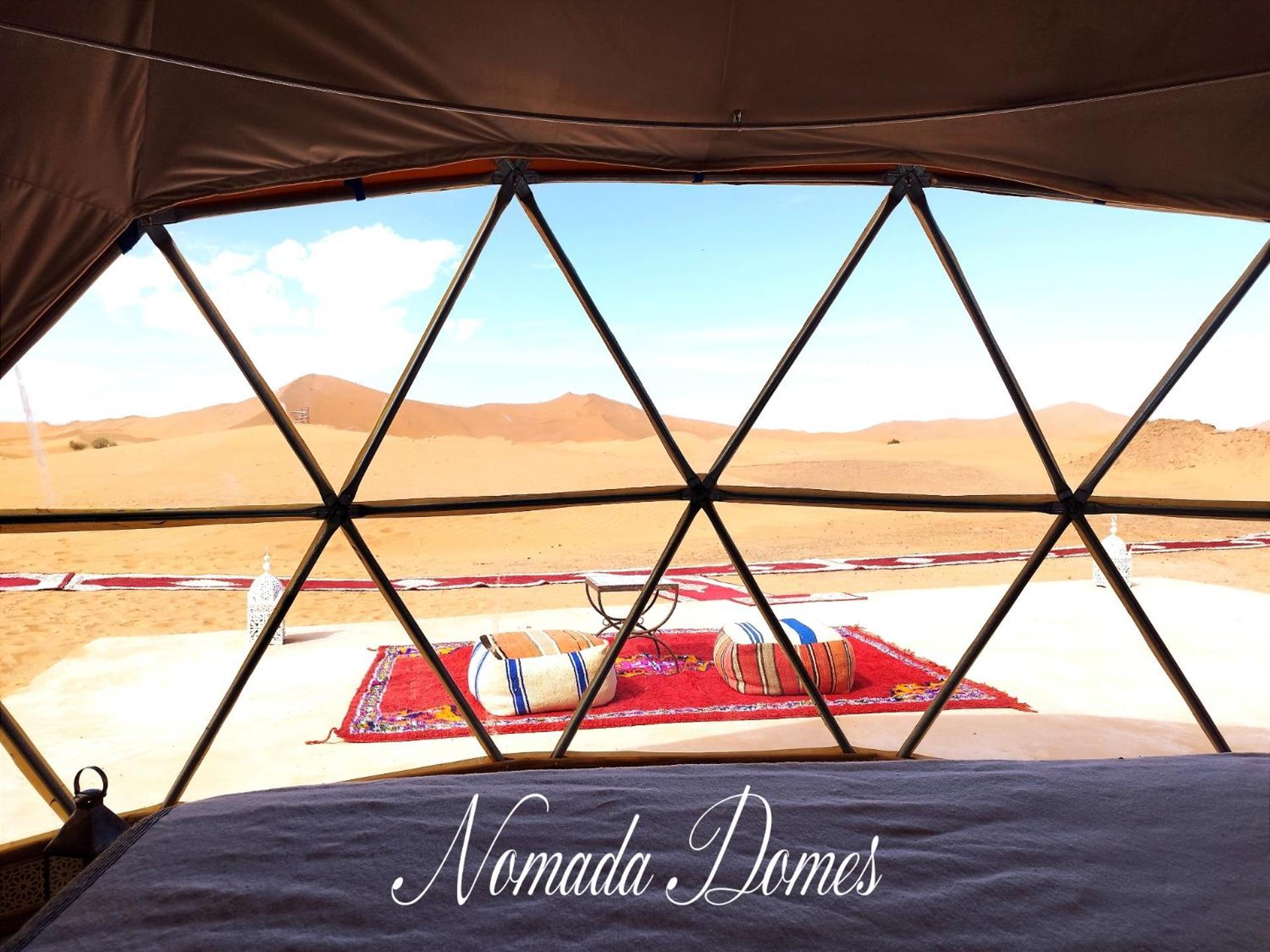 Nomada Domes Camp With Airco Hotel เมอร์ซูกา ภายนอก รูปภาพ