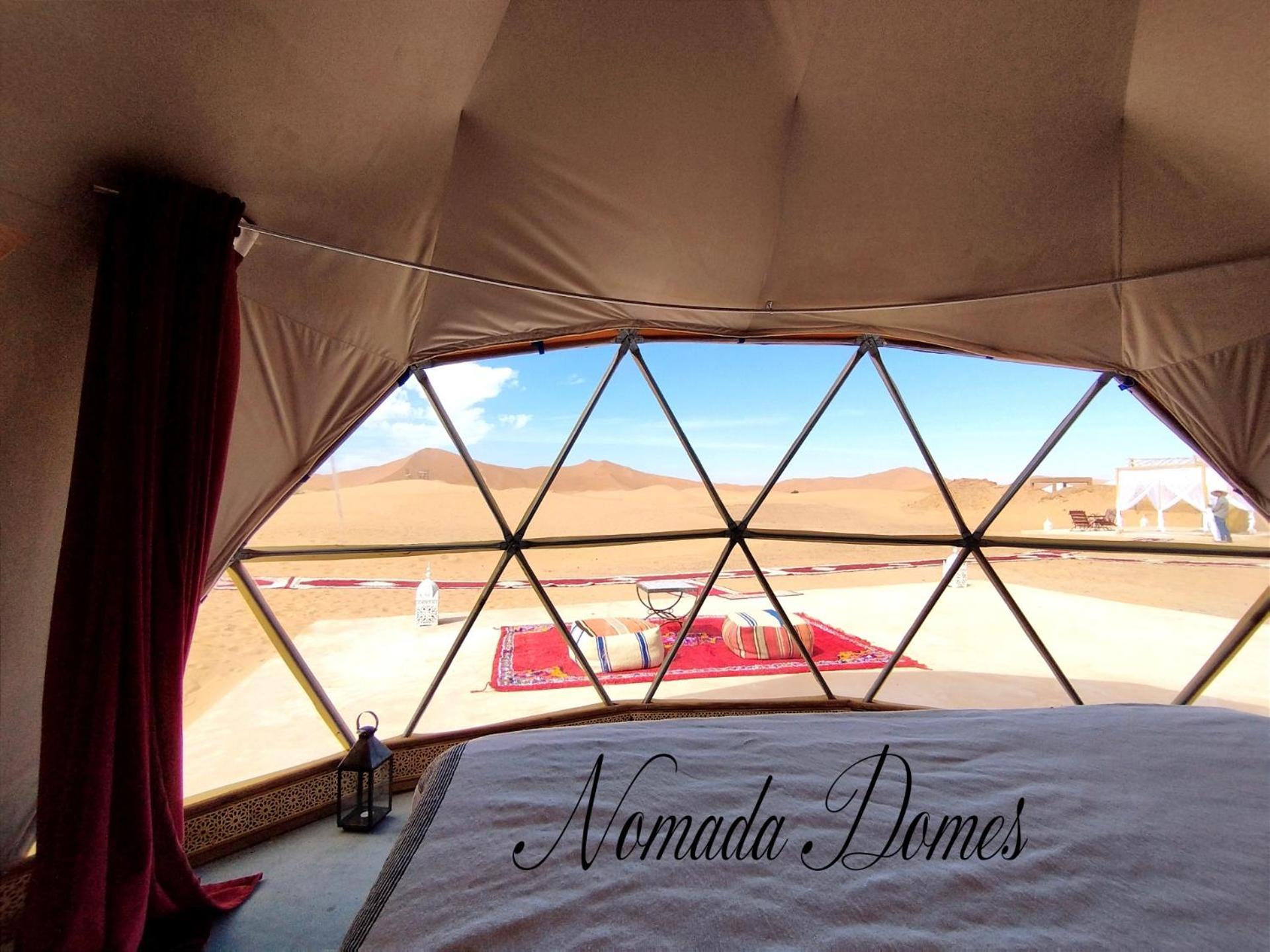Nomada Domes Camp With Airco Hotel เมอร์ซูกา ภายนอก รูปภาพ